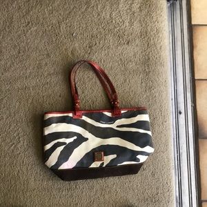 Dooney & Bourke bag! couple stains!! ‼️‼️offers welcome‼️‼️